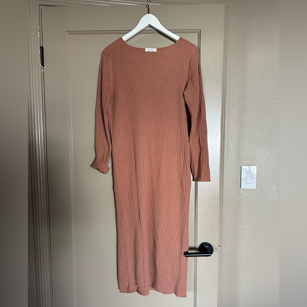 DEMYLEE Rust Midi Sweater Dress - Small